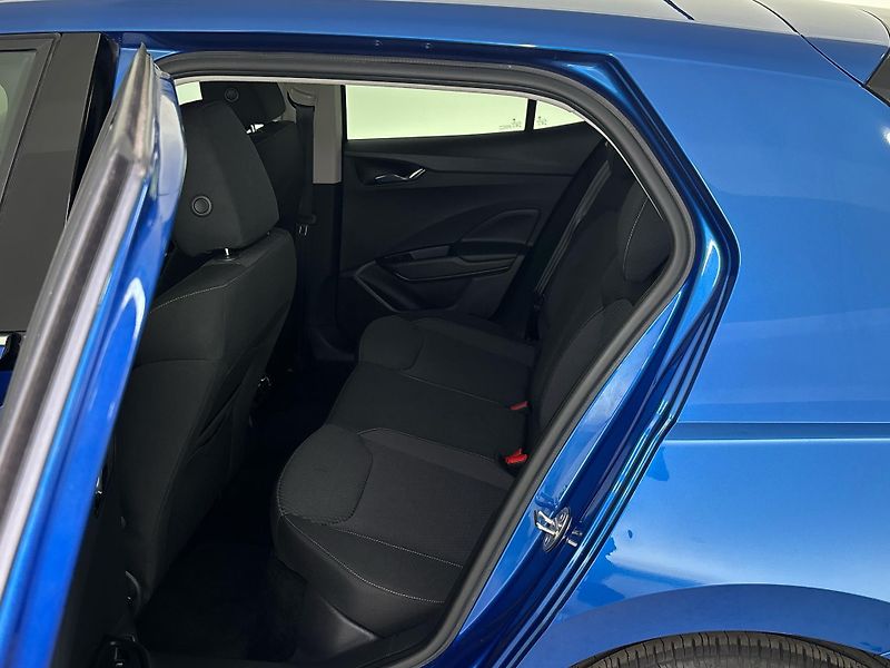 Škoda Fabia Style DSG - fotka 8 z 28