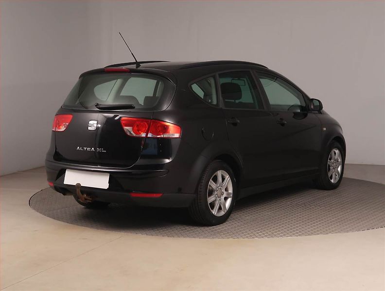 Seat Altea (2008) 1.9 TDI, Tažné, za dobrou cenu - fotka 5 z 17