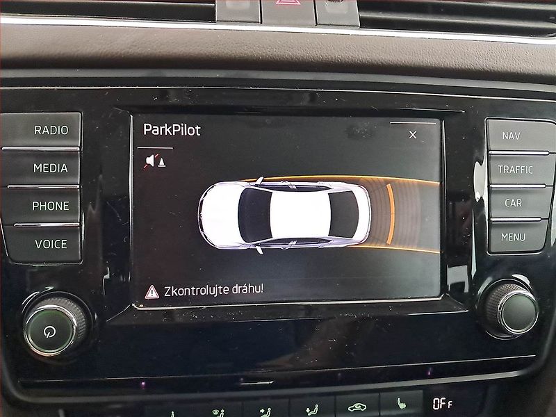 Škoda Octavia (2016) Laurin&Klement 2.0 TDI, 4X4 - fotka 20 z 20