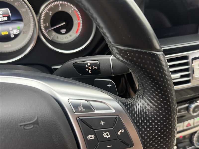 Mercedes-Benz CLS 3,0 DPH 4X4 H/K AMG LED ACC ČR - fotka 13 z 59