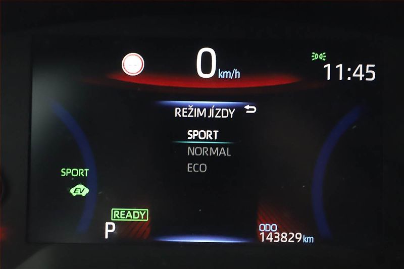 Toyota Corolla (2021) 1.8 Hybrid, Automat, ČR,1.maj - fotka 13 z 17