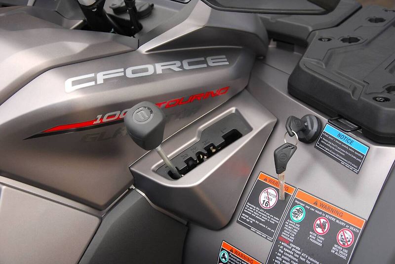 CFMOTO Gladiator X1000 (2026) G3 Premium GREY - fotka 20 z 26