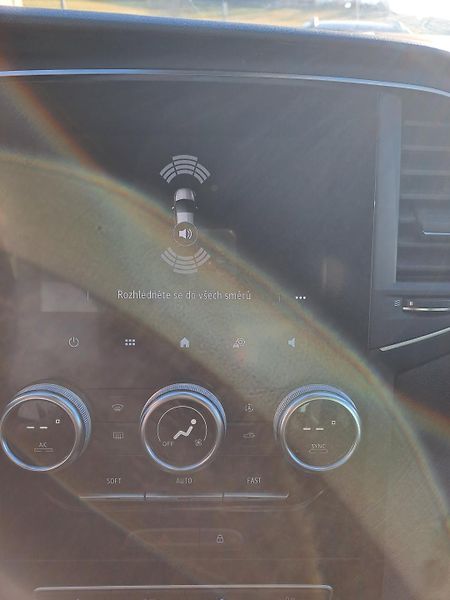 Renault Mégane Intens TCe 140 1.majitel    - fotka 22 z 30