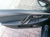 Mazda 3 (2010) 1,6 16V AUTOKLIMA 90th EDITION - náhled 22