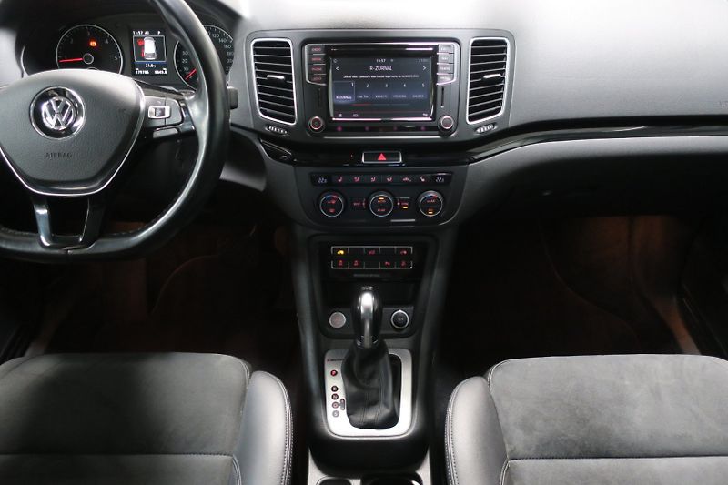 Volkswagen Sharan (2016) 2.0 TDI 135kW 4M Highline DSG - fotka 21 z 50