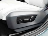 BMW Řada 5 550e xDrive - náhled 21