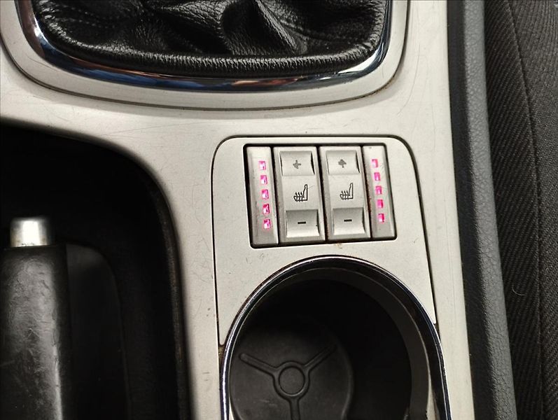 Ford Mondeo 2,0 107KW - fotka 15 z 16