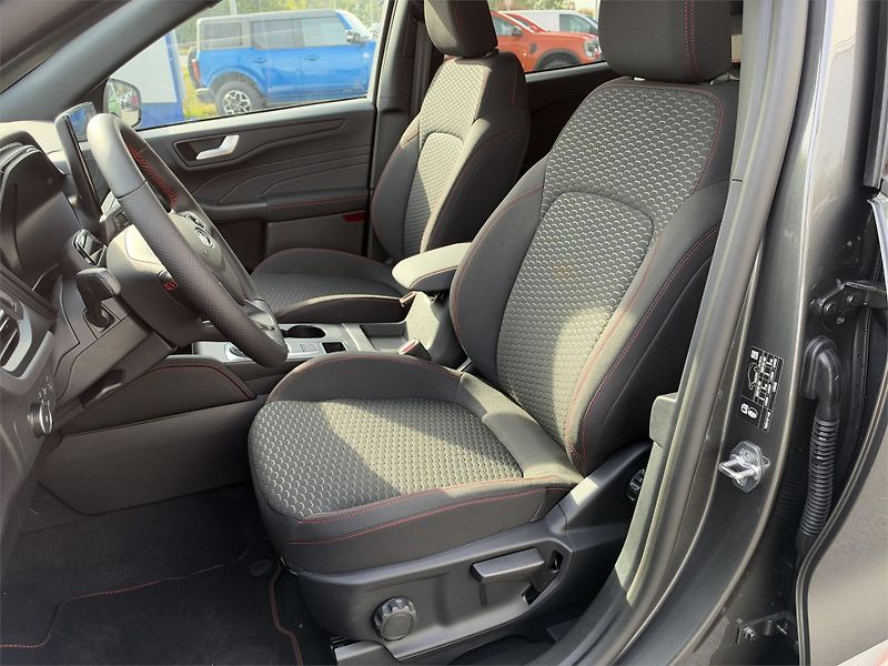 Ford Kuga (2026) ST-Line, 5dveřová, 2.5 Duratec - fotka 14 z 20