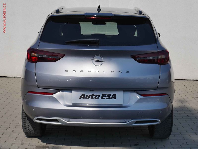 Opel Grandland (2022) 1.5 CDTi, Ultimate, AT, LED - fotka 5 z 21