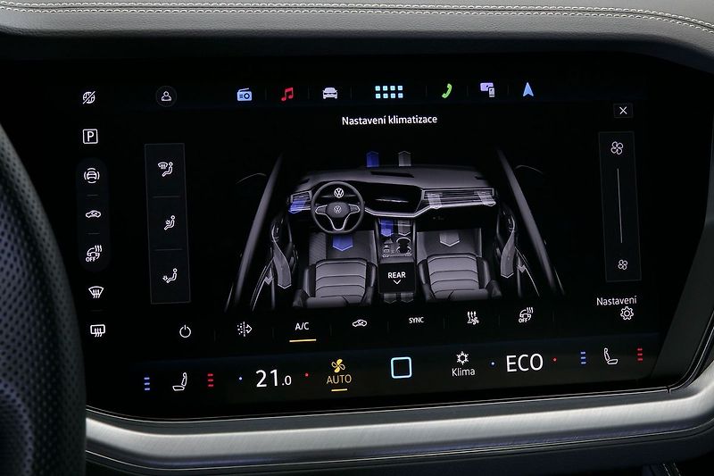 Volkswagen Touareg 3.0TDI 210kW RLine NT TZ ZÁRUK - fotka 32 z 48
