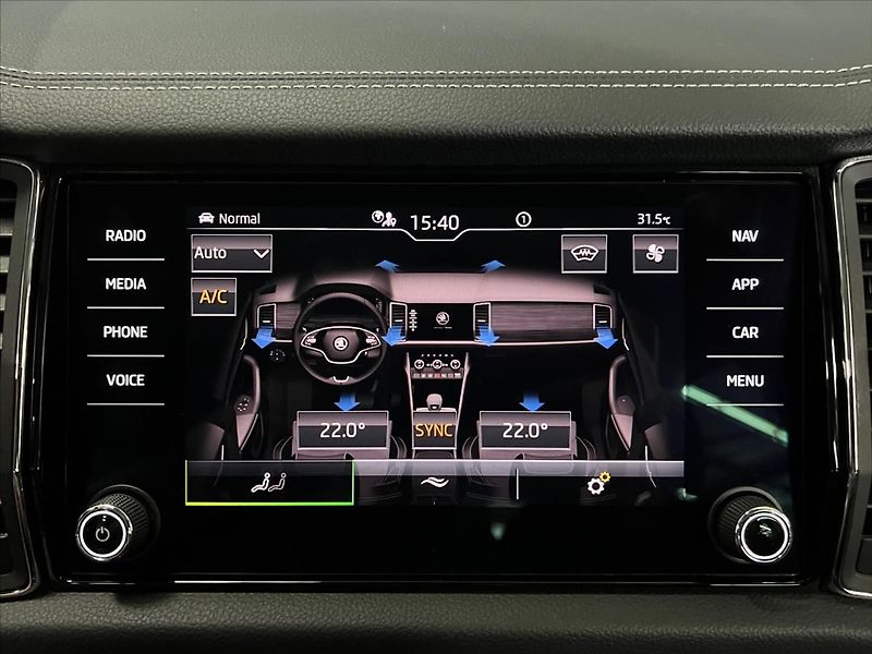 Škoda Kodiaq 2.0 TDI DSG 4X4 STYLE PLUS - fotka 16 z 28