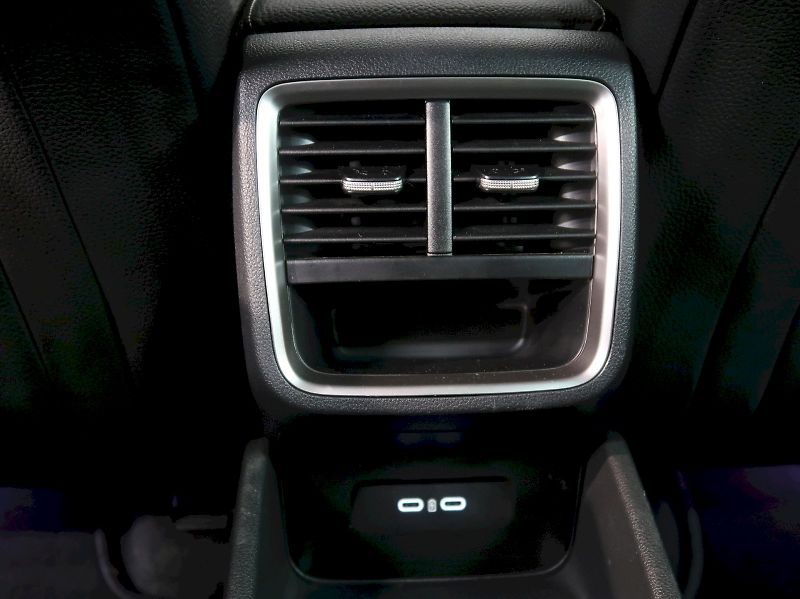 Škoda Octavia (2025) TOP SELECTION 2.0TDI 110KW DSG - fotka 41 z 44