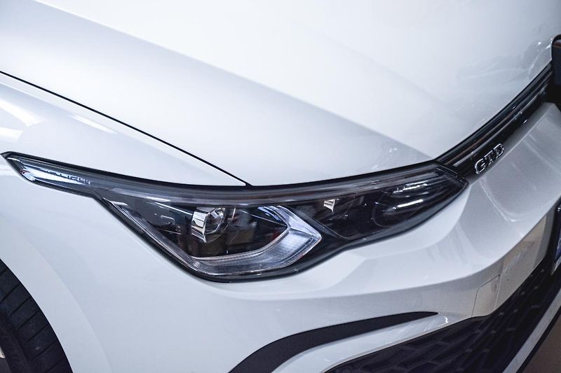 Volkswagen Golf Variant (2022) Style 1,5 eTSI 7DSG mHEV - fotka 40 z 40
