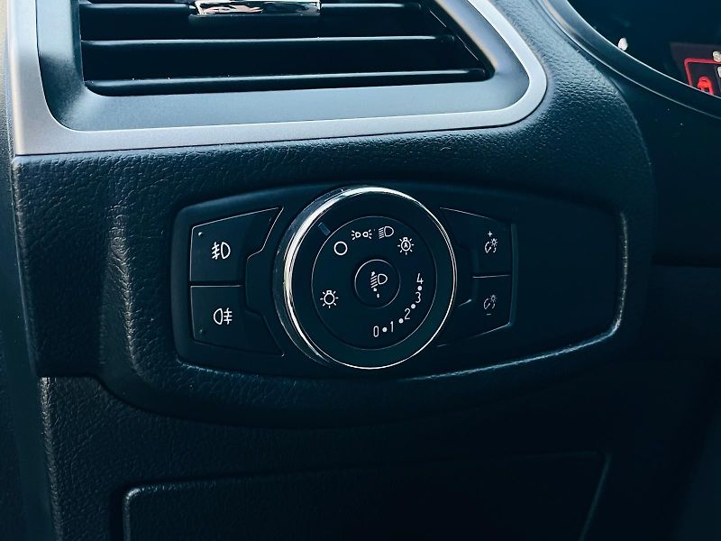 Ford S-MAX 2.0TDCi MANUÁL SERVISKA TAŽNÉ - fotka 41 z 46