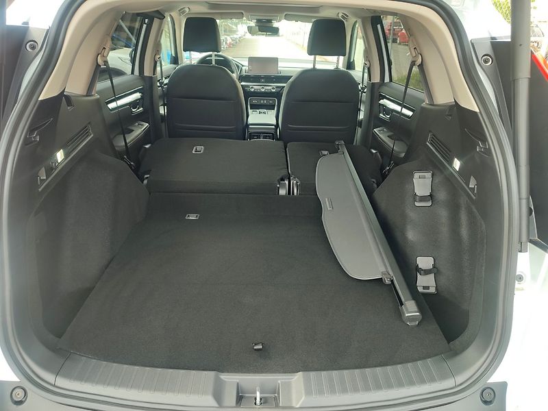 Honda CR-V (2026) 2.0 e:HEV ELEGANCE MR2026 AWD - fotka 29 z 36