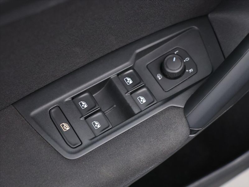 Volkswagen Tiguan 1,5 TSI ACT 110kW DSG Life DPH - fotka 14 z 34