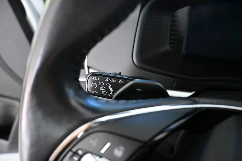 Škoda Karoq (2024) 2.0 4x4 DSG LED TOUR Virtual K - fotka 14 z 33