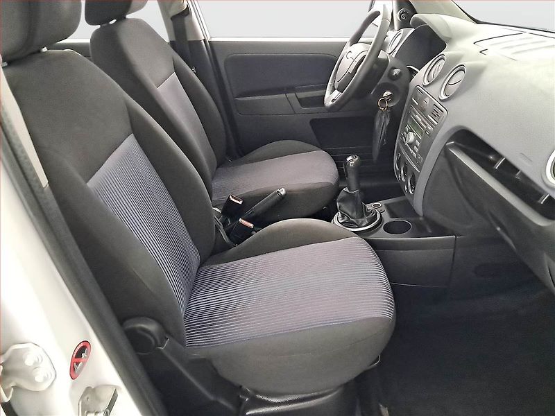 Ford Fusion (2011) 1.4, ČR,1.maj, Serv.kniha - fotka 9 z 13