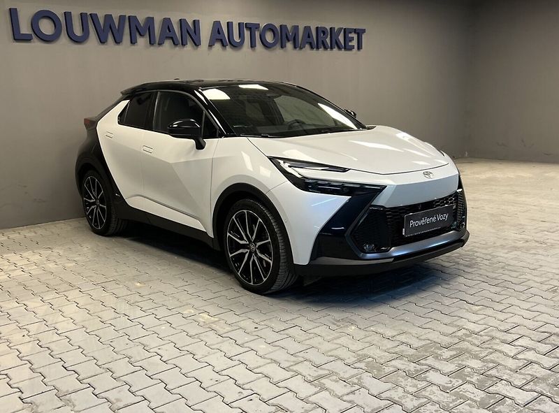 Toyota C-HR HYBRID AT AWD GR SPORT PREMIER - fotka 16 z 19