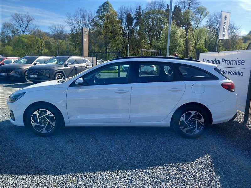 Hyundai i30 1,0 T-GDI MT SMART - fotka 4 z 20