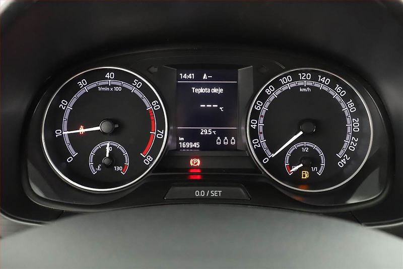 Škoda Fabia (2019) 1.0 TSI, Serv.kniha, Navi - fotka 10 z 17