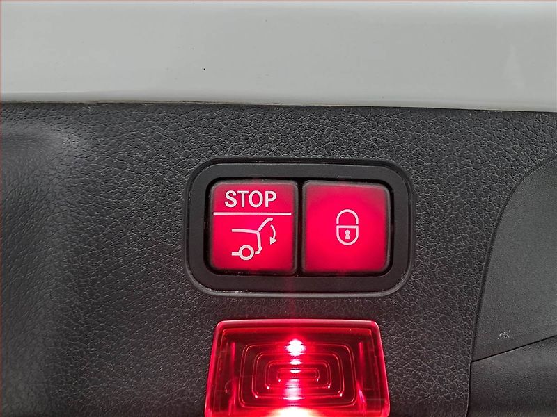 Mercedes-Benz CLA (2019) 35 AMG - fotka 18 z 20