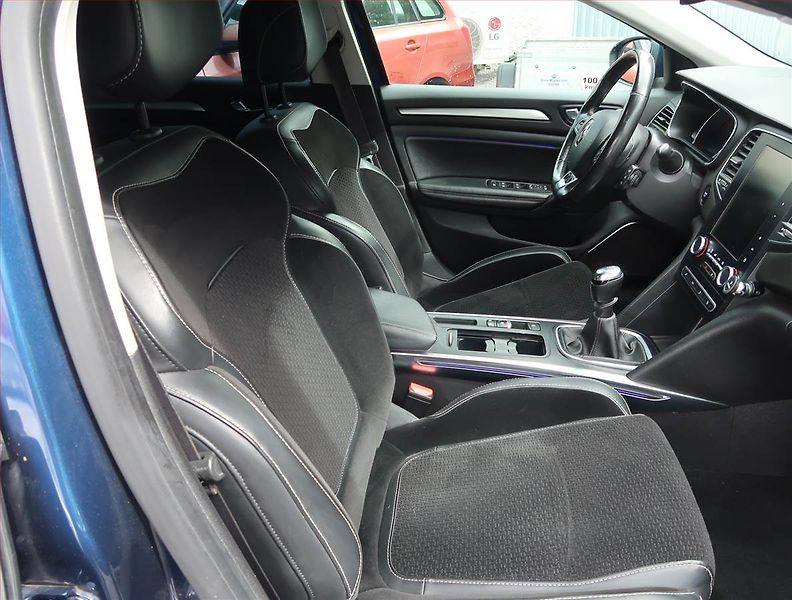 Renault Mégane (2019) 1.5 Blue dCi, Serv.kniha, Navi - fotka 9 z 15