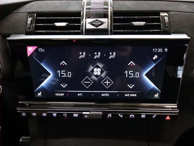 DS Automobiles DS7 Crossback (2021) E-Tense 4x4 - fotka 20 z 31