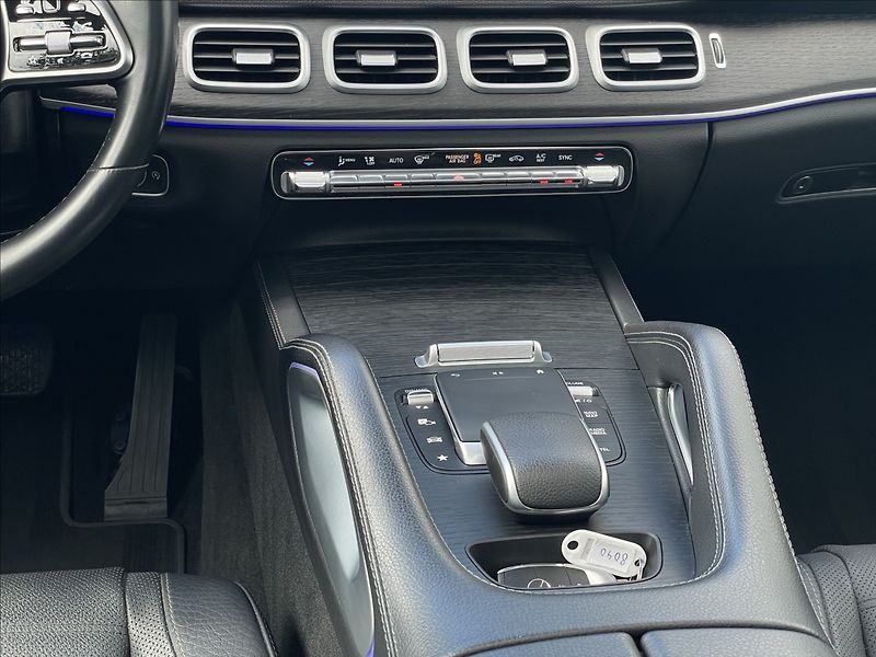 Mercedes-Benz GLE 2,9 4MATIC AMG Line TAŽNÉ  400 - fotka 12 z 23