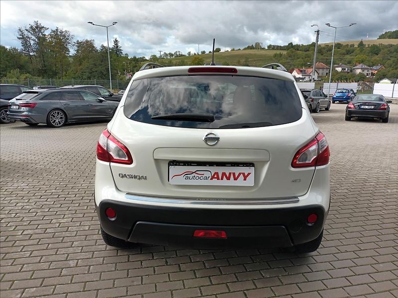 Nissan Qashqai 2,0 dCi 110 kW Automat,4X4,TZ - fotka 6 z 40