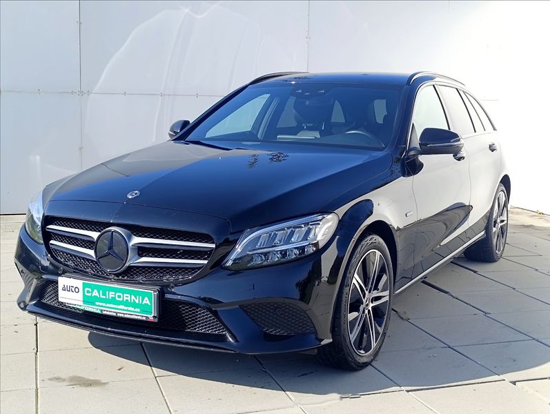 Mercedes-Benz Třídy C 2,0 EQ POWER KAMERA NAVI - fotka 2 z 38