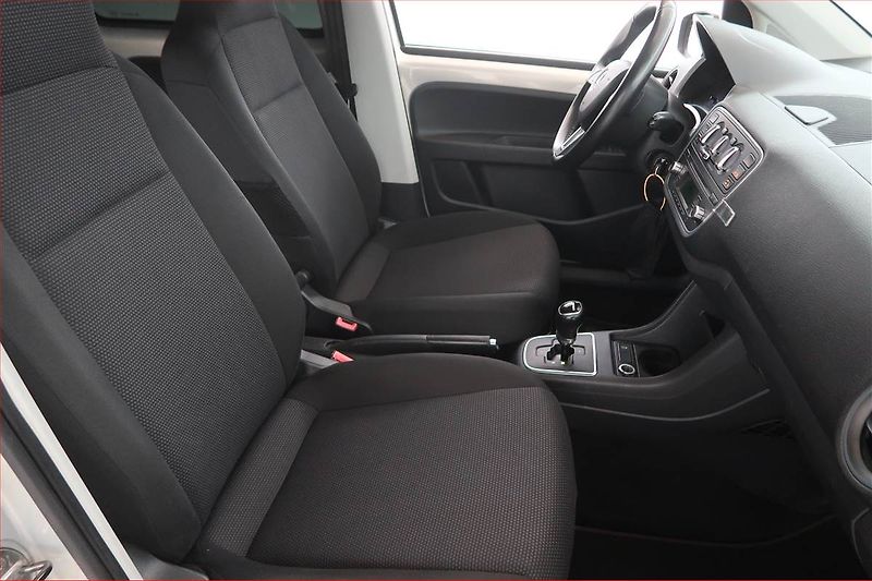 Škoda Citigo (2013) Elegance 1.0 MPI, Automat - fotka 9 z 15