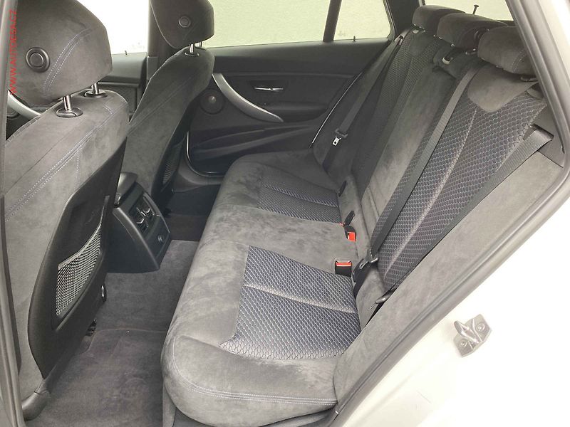 BMW Řada 3 (2015) 2.0D 318D, M Paket, bixen - fotka 10 z 21