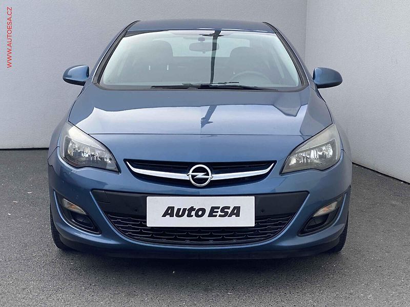 Opel Astra (2016) 1.4T, ČR, AC, STK6/28 - fotka 2 z 19