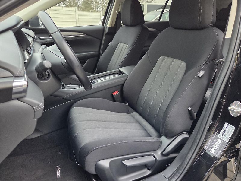 Mazda 6 2,5 Skyactiv-G 143kW A/T NEHAV - fotka 8 z 20
