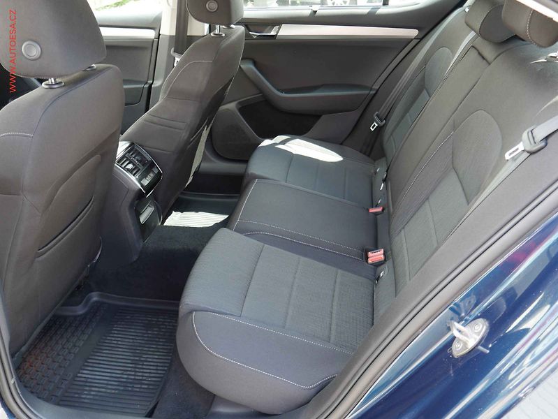 Škoda Superb (2016) 2.0TDi, ČR, Ambition, bixen - fotka 10 z 19