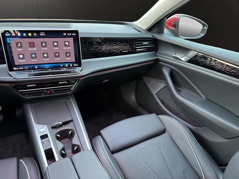 Volkswagen Passat (2026) MASÁŽE TAŽNÉ 5 LET ZÁRUKA - fotka 16 z 27