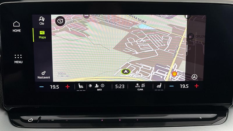 Škoda Octavia 2.0 TDI DSG 4x4 Scout Combi - fotka 26 z 27