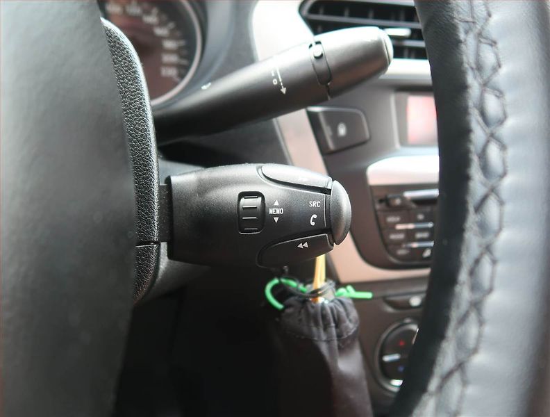 Citroën C-Elysée (2017) 1.6 VTi, Serv.kniha, Tempomat - fotka 17 z 17
