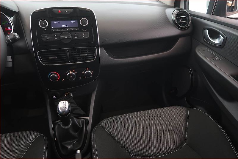 Renault Clio (2020) 0.9 TCe, ČR,1.maj, Tempomat - fotka 8 z 15