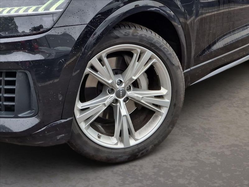 Audi Q8 3,0 50 TDi Quattro - fotka 6 z 18