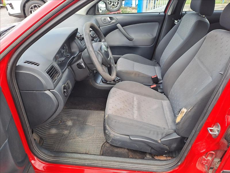 Škoda Octavia 1,9 TDI - fotka 5 z 13