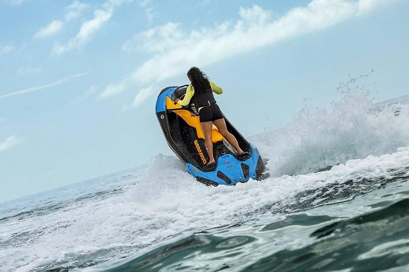 Sea Doo (2026) Skútr vodní SPARK TRIXX 1-up i - fotka 2 z 5