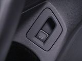 Volkswagen Passat 2,0 TDI 140kW DSG Elegance DPH - náhled 18