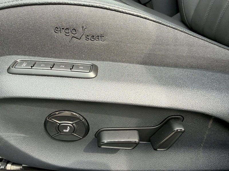 Škoda Superb (2025) 2.0 TDI 142kW 4x4 L&K Nez.Tope - fotka 7 z 35