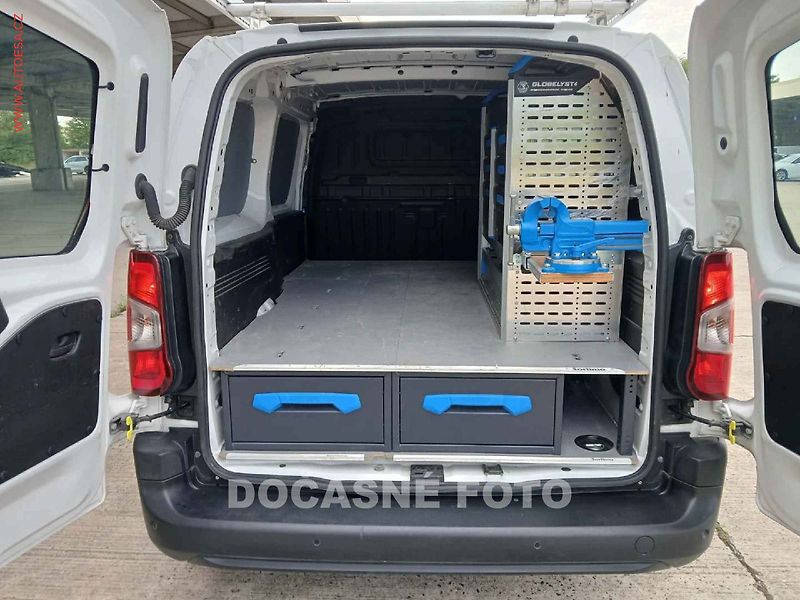 Peugeot Partner (2022) 1.5HDi MAXi DÍLNA, Navi, stř - fotka 8 z 9