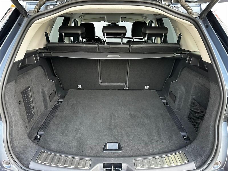 Land Rover Discovery Sport 2,0 D150 AWD 110kW HSE SERVIS! - fotka 15 z 50