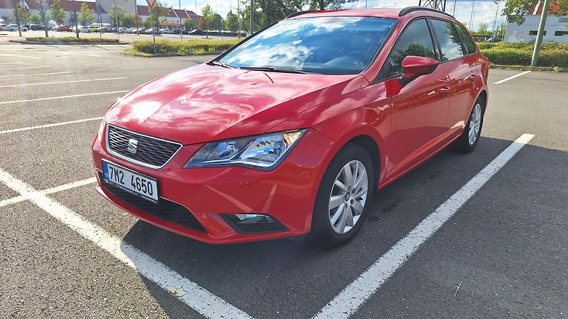 Seat Leon (2015) - fotka 3 z 26