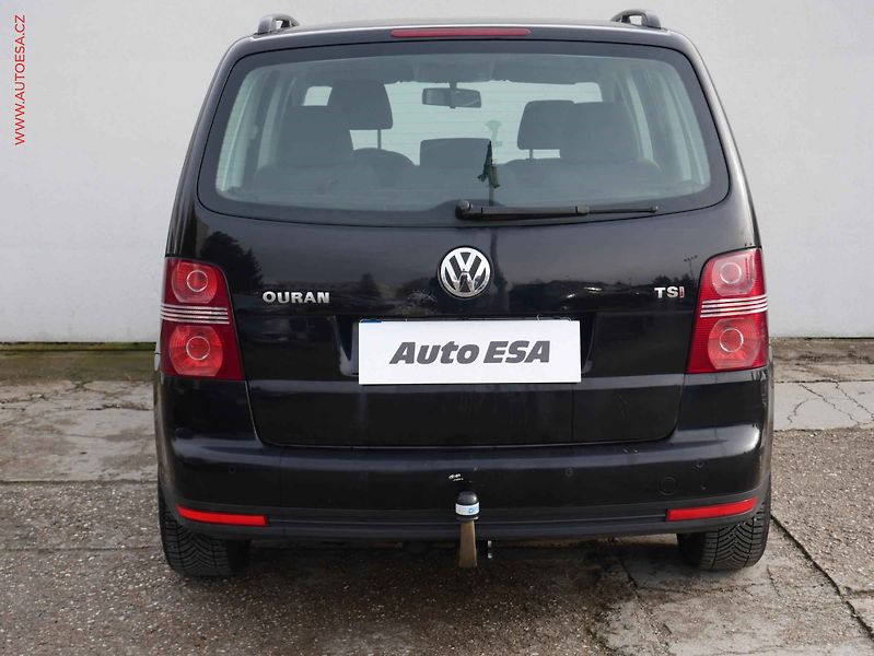 Volkswagen Touran (2007) 1.4 TSi, Klima - fotka 5 z 17