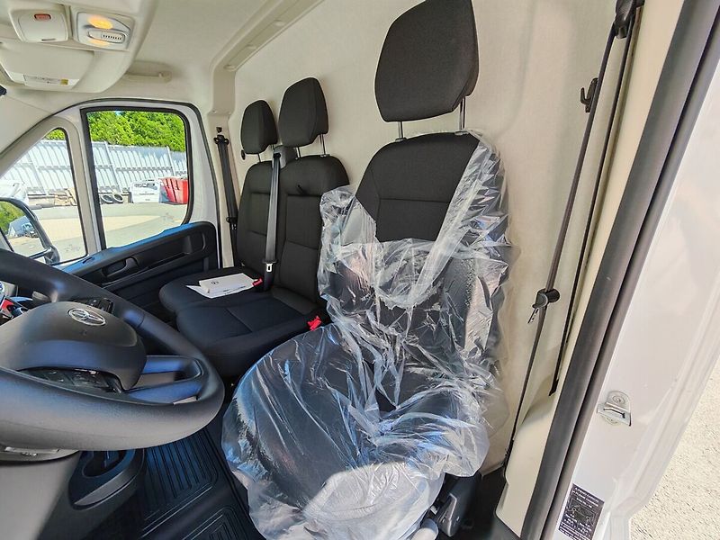 Toyota Proace Max L3H2 - 2.2L 140 6MT Active 270 - fotka 9 z 21